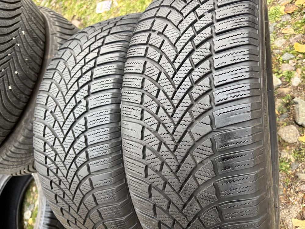 215/55 R17 2броя зимни гуми 2022 година