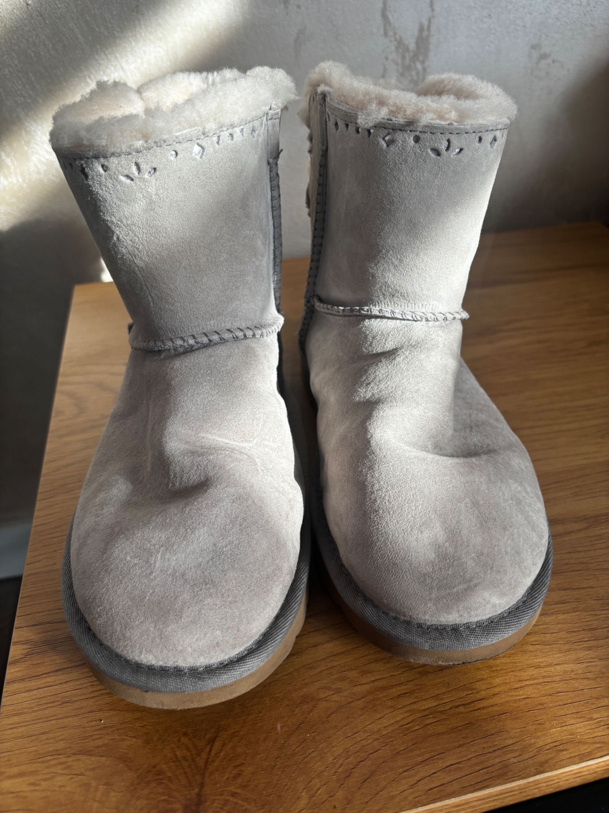 Апрески UGG Bailey Bow, Dixi Flora Perf light gray