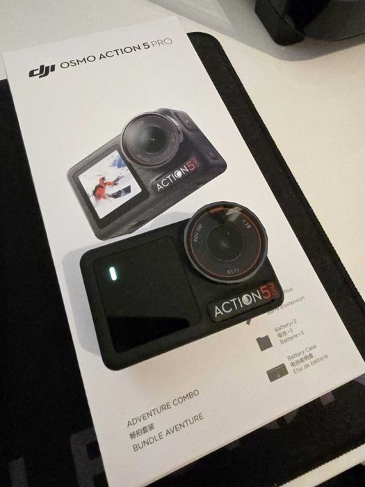 Camera actiune DJI Action 5 PRO, Adventure Combo, impecabila, la cutie