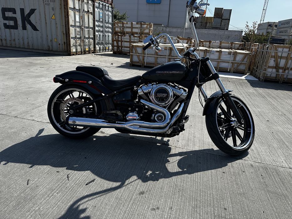 2018 Harley-Davidson Breakout FXBR