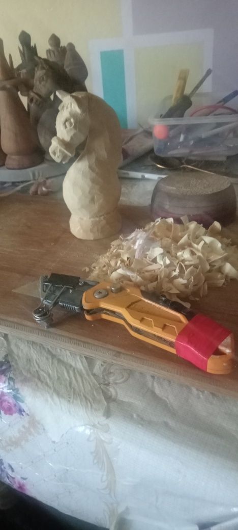 Дизайн фигурки орех