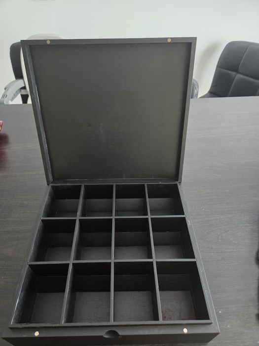 Cutie pentru plicuri de ceai