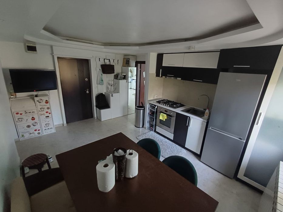 Apartament cu 2 camere de inchiriat