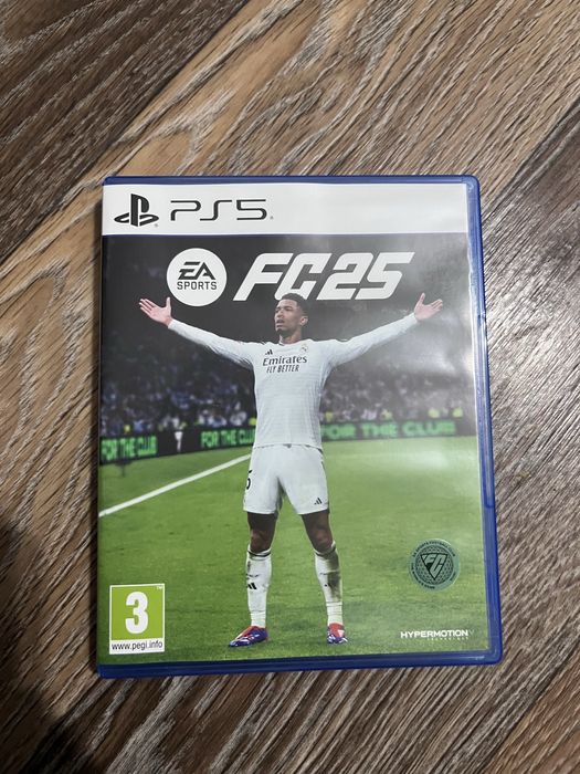 Продам FC 25 в хорошем состоянии