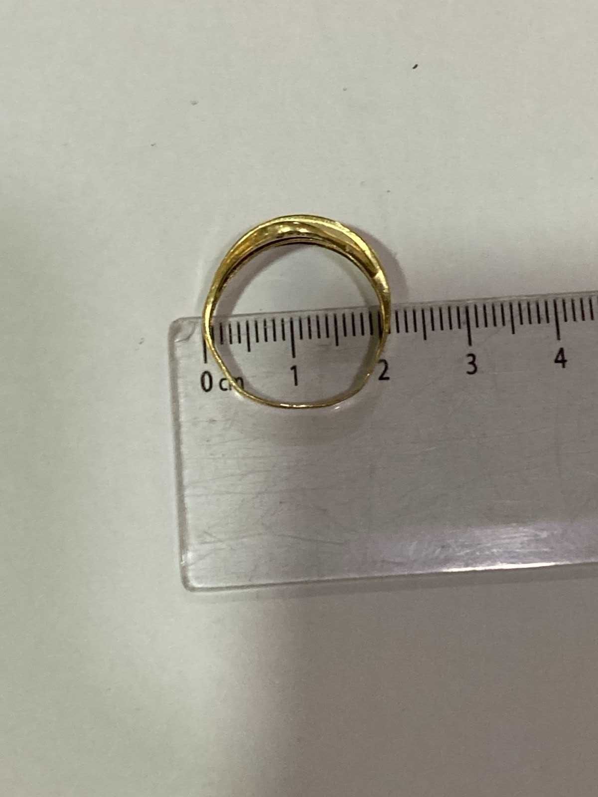 Златен пръстен 14 к проба 585