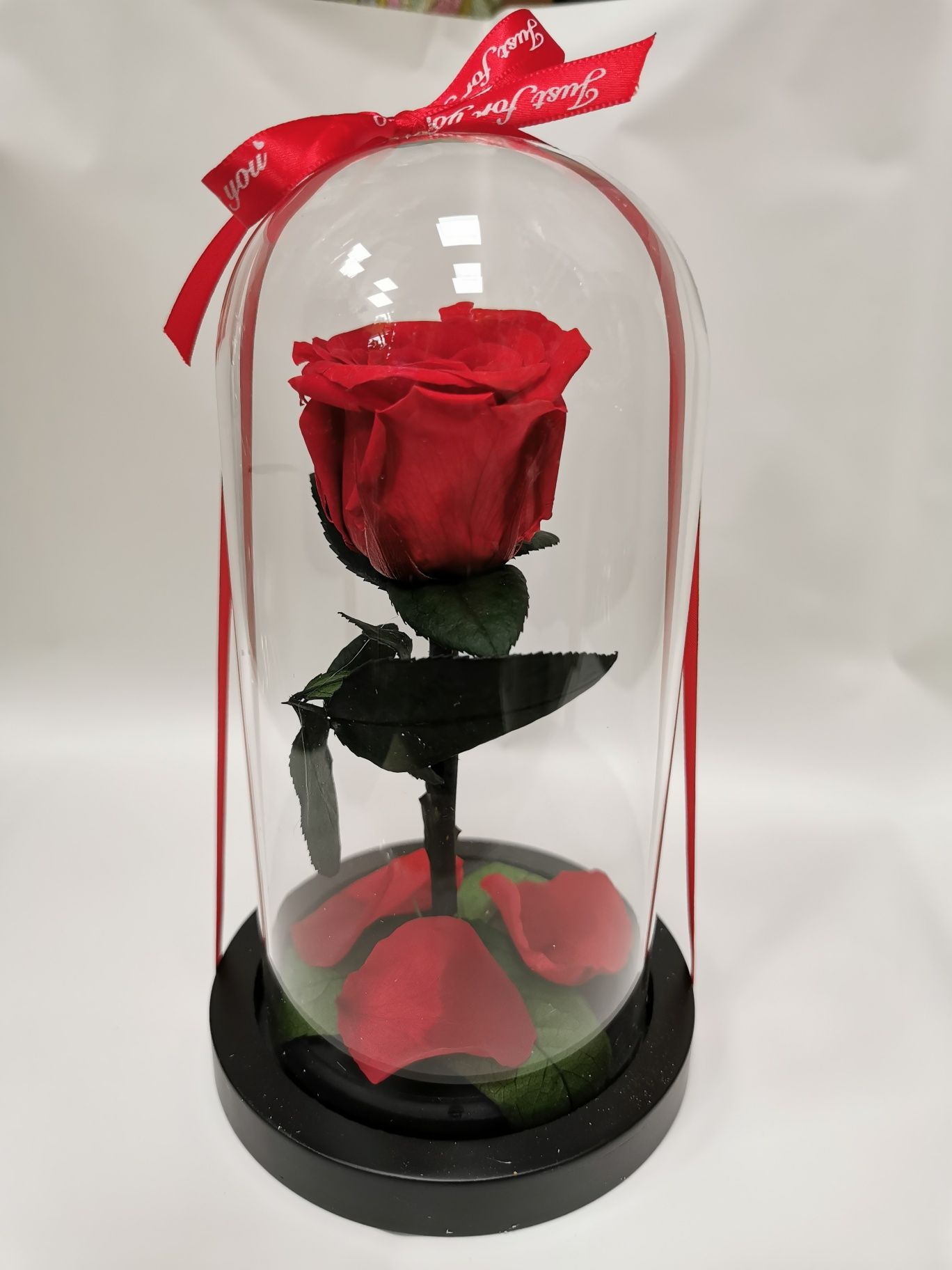 Вечни рози в стъкленица. Чудесен подарък за Свети Валентин и 8ми Март