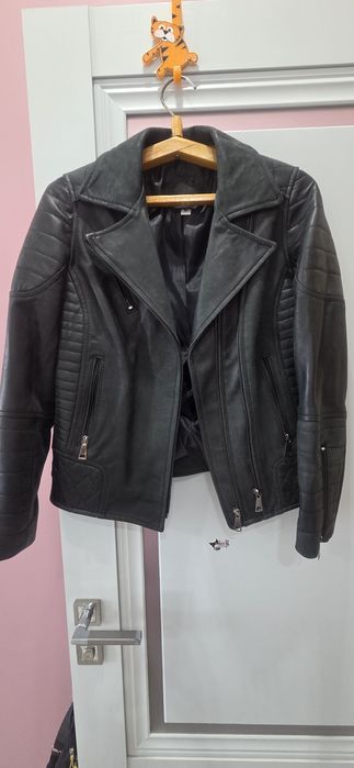 Женская одежда кожаная куртка