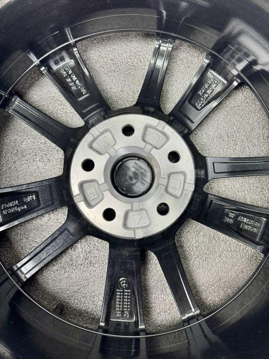 Jante originale Skoda Octavia pe 17