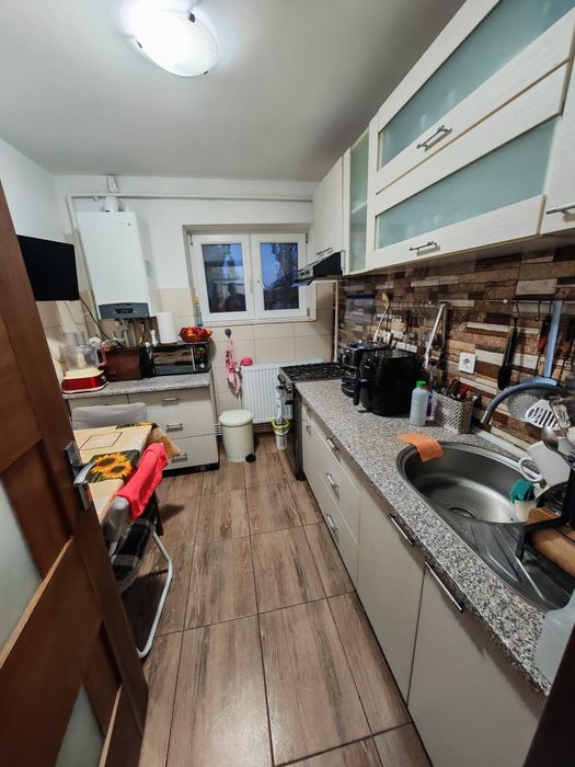 apartament 2 camere semidecomandat Brazda lui Novac