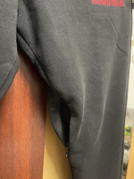 Pantaloni Hoodrich negri mărimea S , stare impecabila