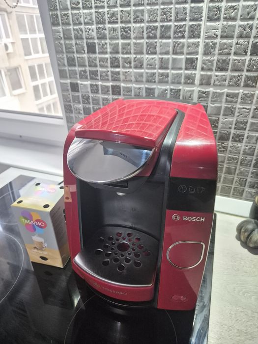 Bosch Tassimo Espressor Automat + Capsule incluse