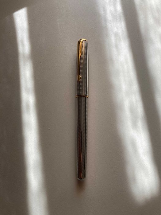 Stilou Parker placat cu aur 18K