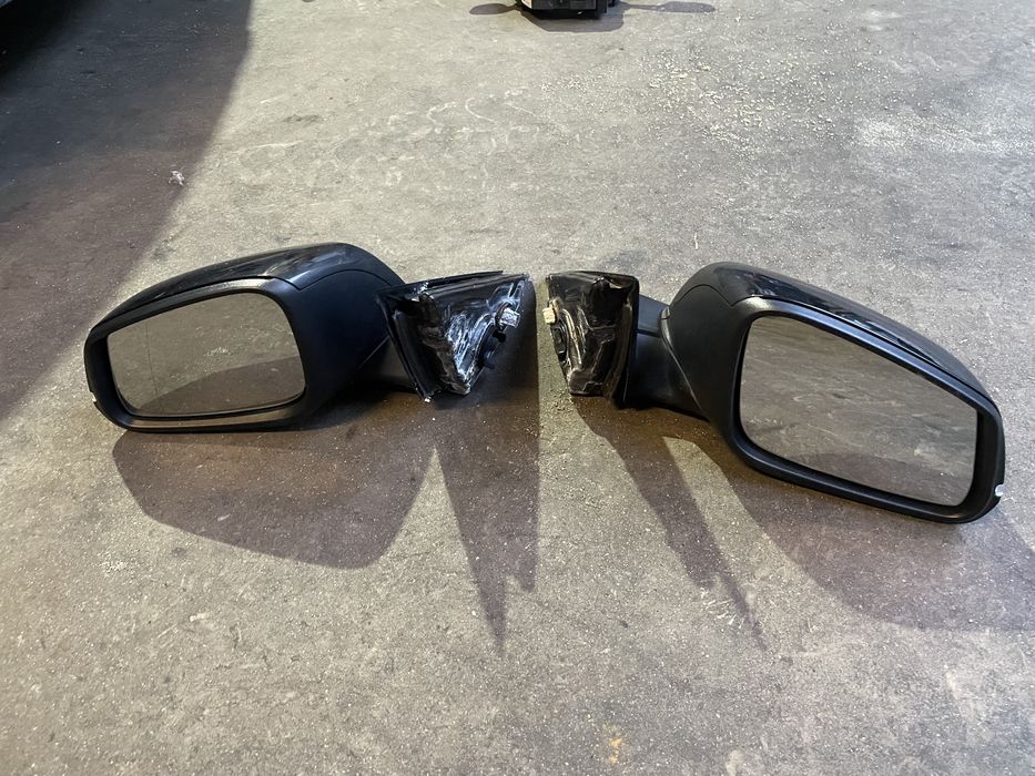 Огледала БМВ Ф30/ Ф31 (ogledalo bmw f30)