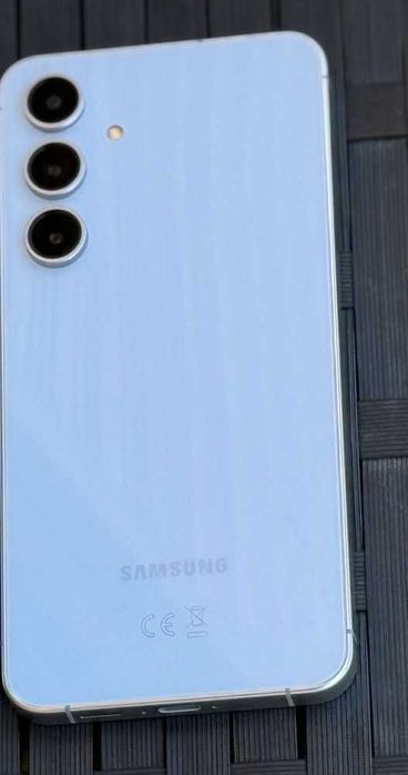 Samsung 24FE  aproape Nou.