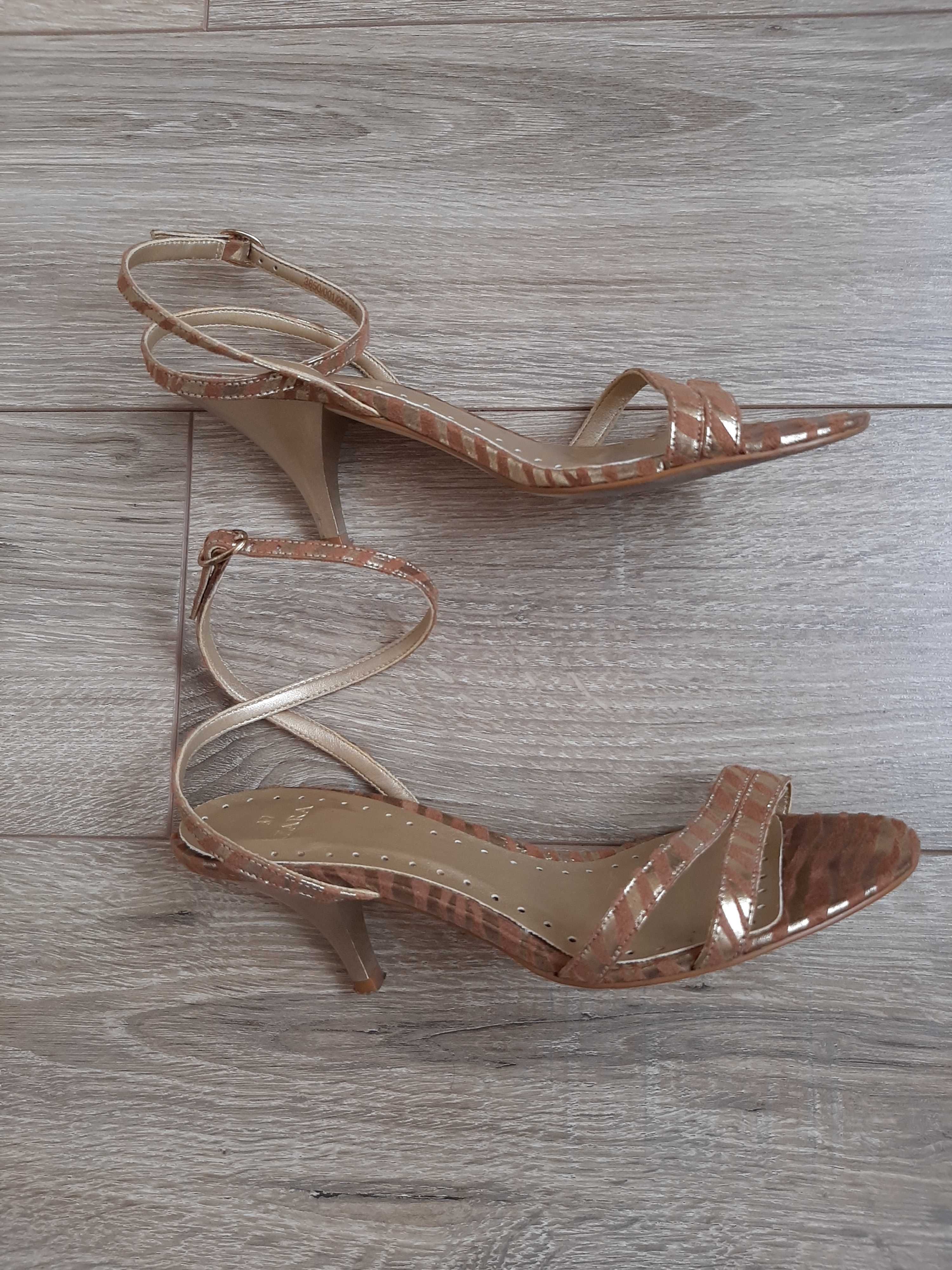 Дамски сандали Zara, номер 37