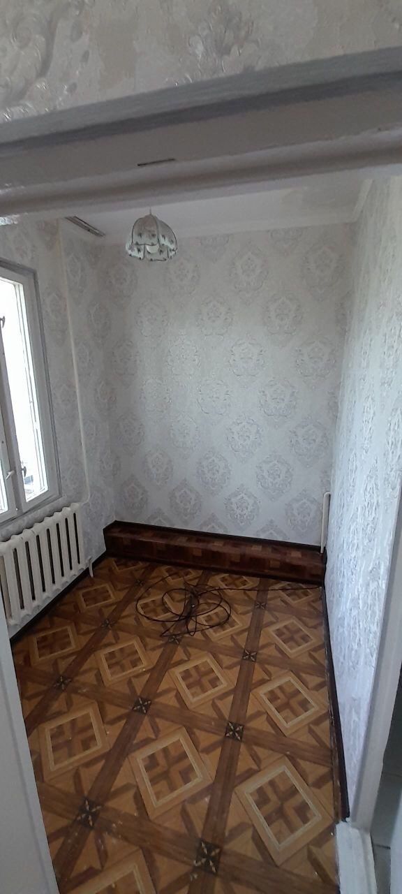 Продаётся 1 комнатная квартира Мирзо Улугбекский район массив ТТЗ-2