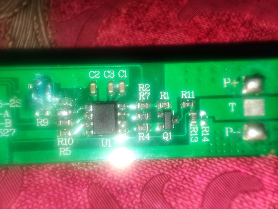 BMS 2S 7.4V de la un  compresor portabil