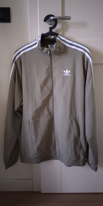 Jacheta Adidas pentru barbati