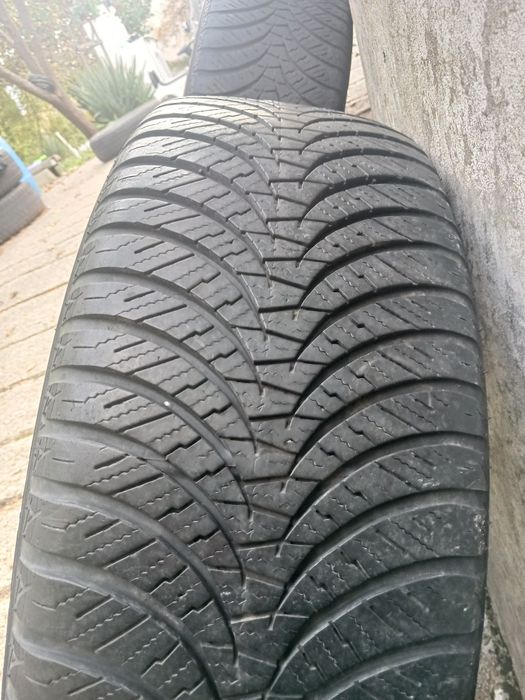 Гуми 255/55/18 и джанти с гуми 215/70/16 за Митсубиши Аутлендър 2