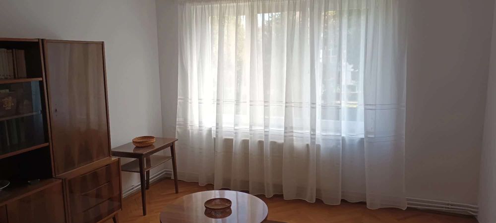 Apartament 2 camere - de vanzare