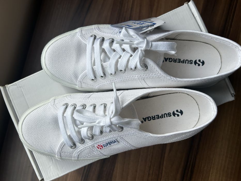 Кецове Superga, бели, нови, 39 номер