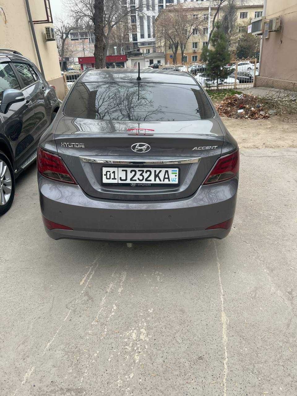 Продам или сдам аренда выкуп Hyundai accent restayl 2015 full позиция