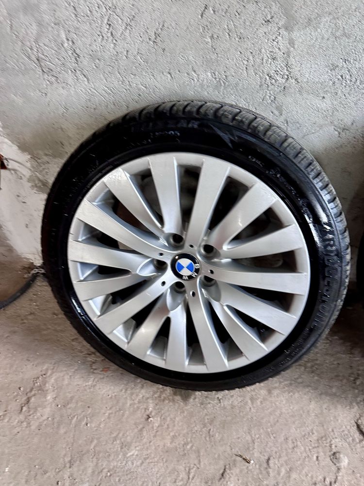 Vând jante BMW style 254 pe 18’ dotate cu anvelope de iarnă
