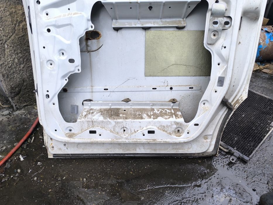 Usa culisanta dreapta Caddy 3