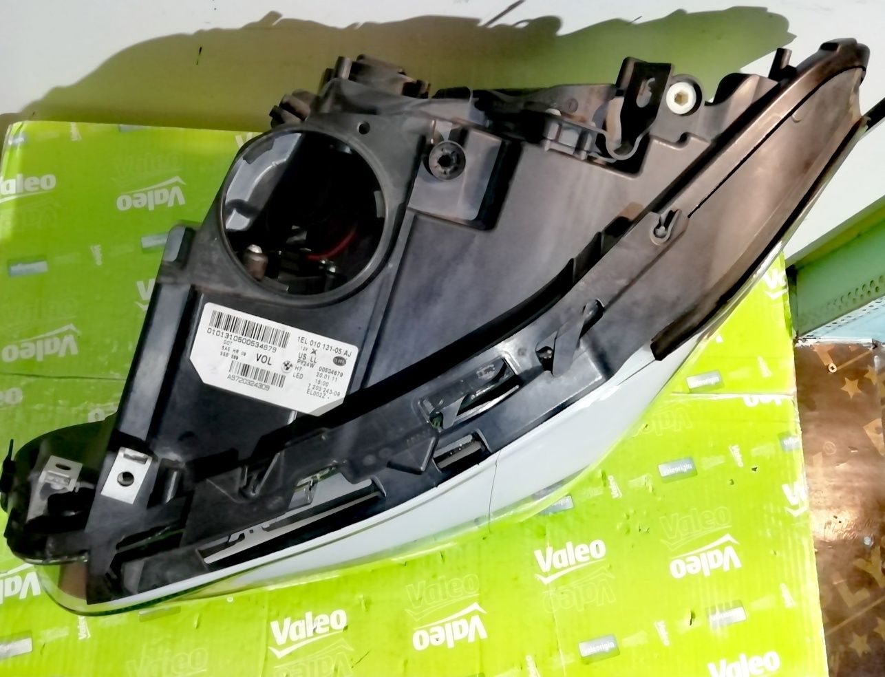 Фар фарове за BMW 5 F10 F11 / БМВ 5 Ф10 Ф11-H7 H7+LED - US.