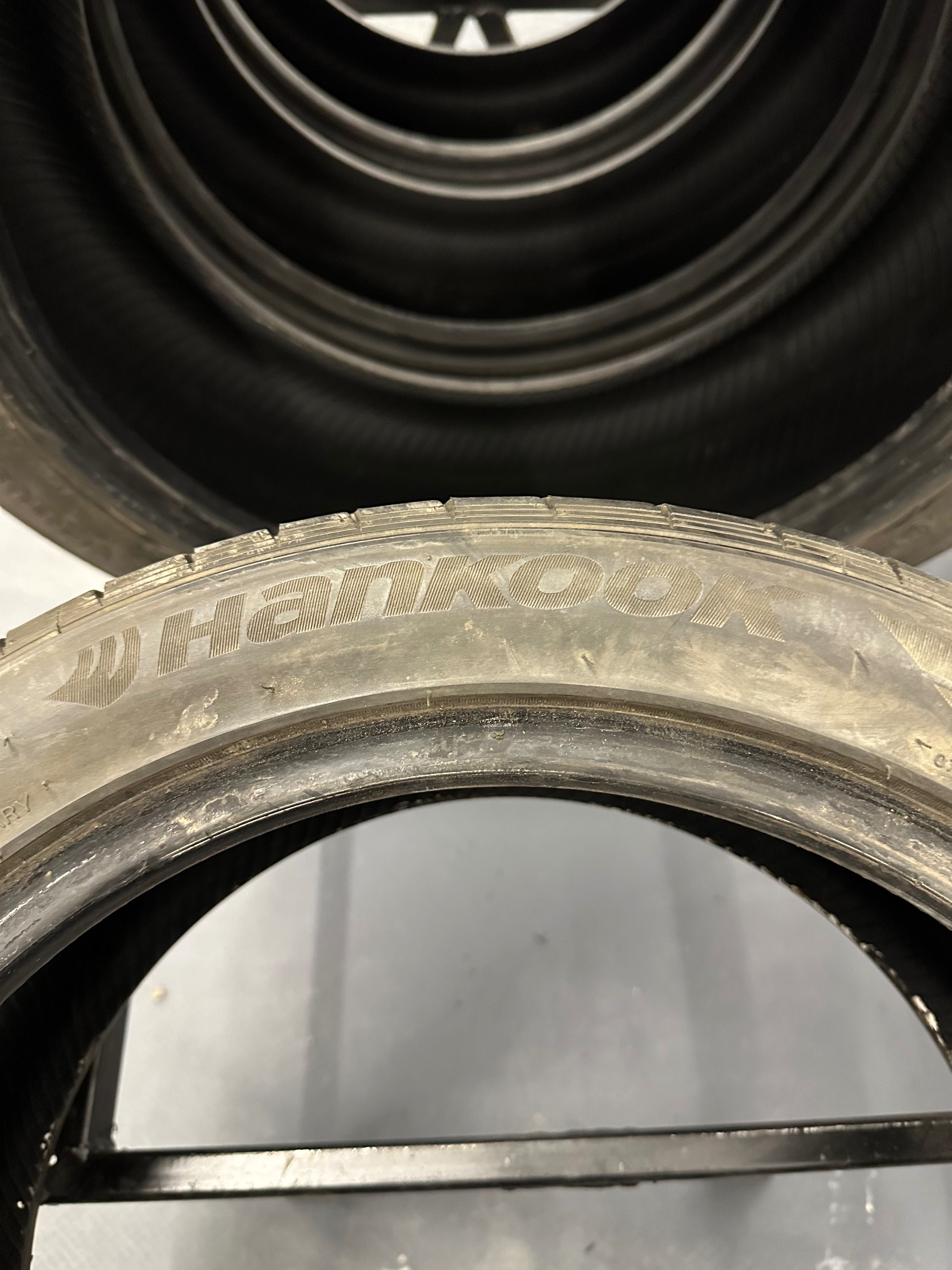 Anvelope 215 45 16 Hankook