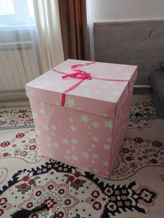 БОЛЬШОЙ!!!  Подарочный каробка