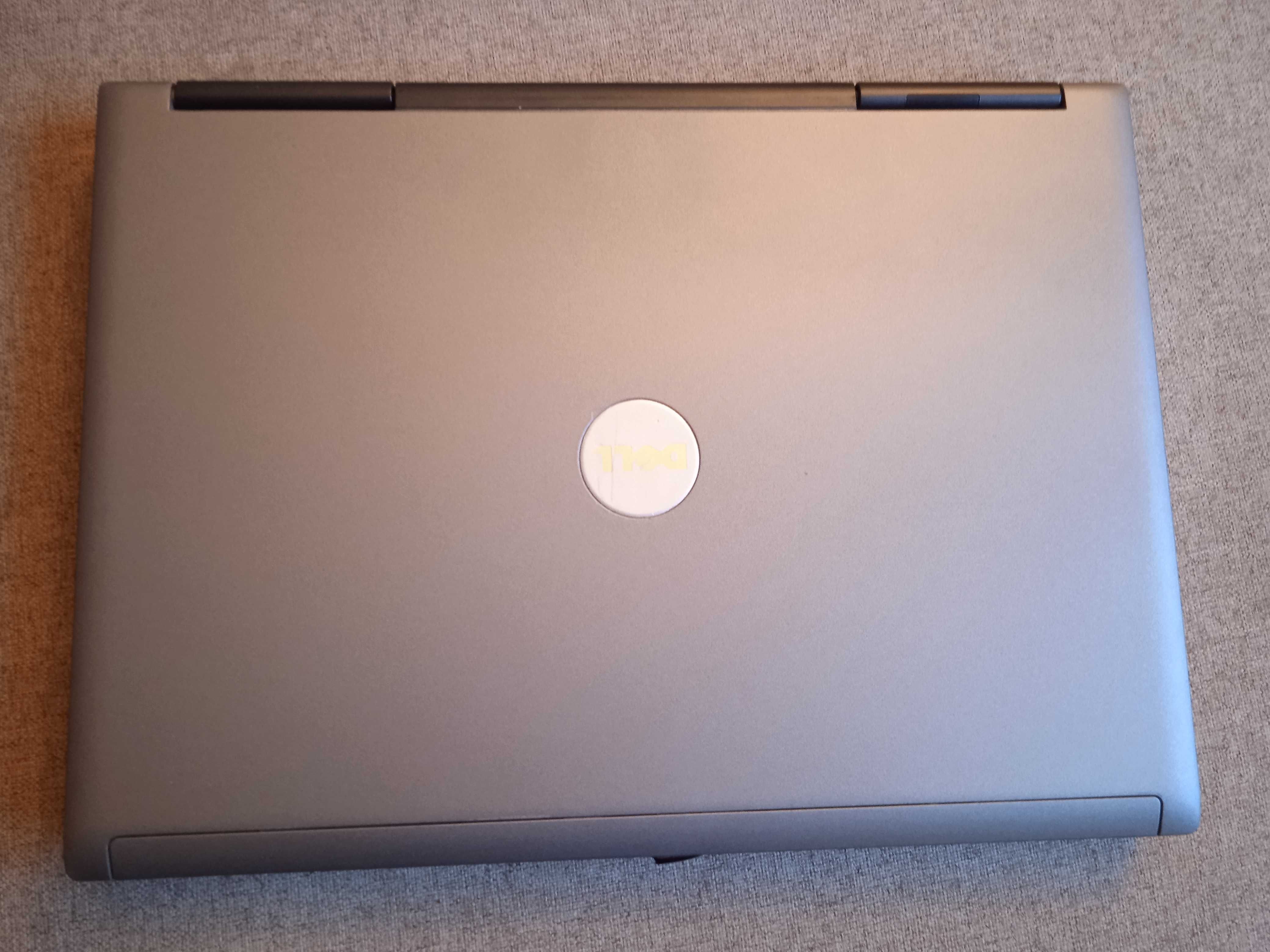 Laptop Dell Latitude D531