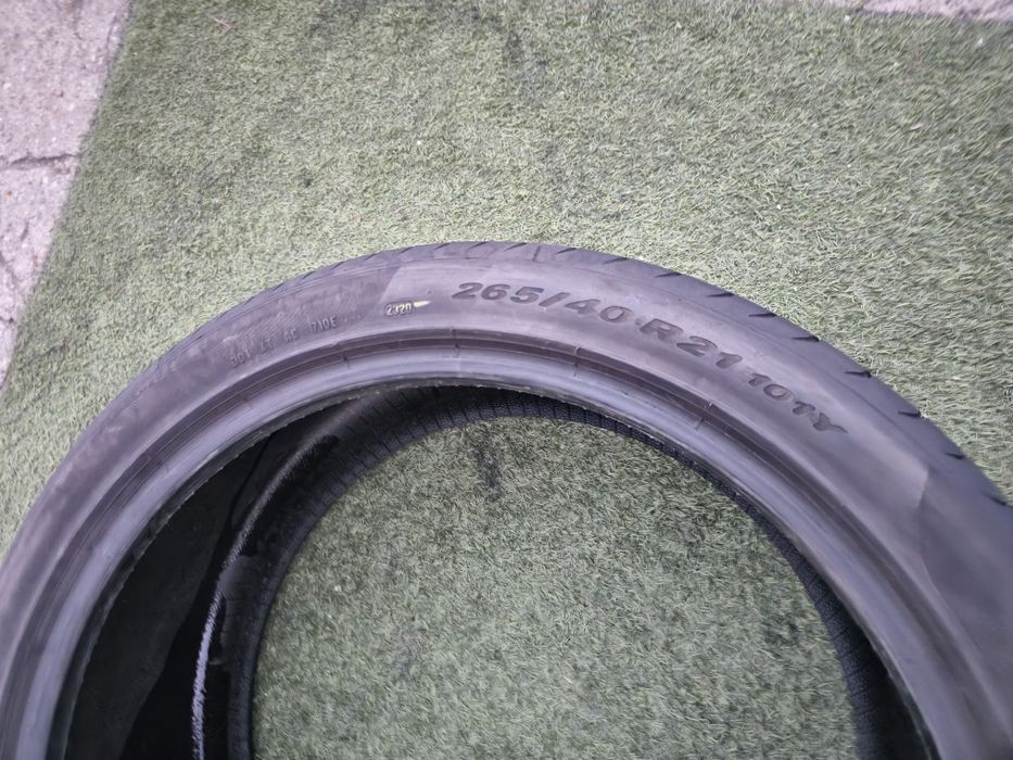 Set 265.40.21  295.35.21 pirelli set macan