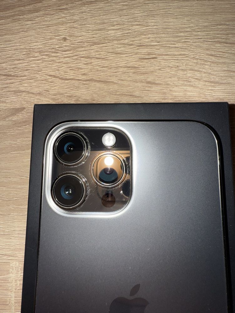 Iphone 13 Pro Max в отлично състояние!