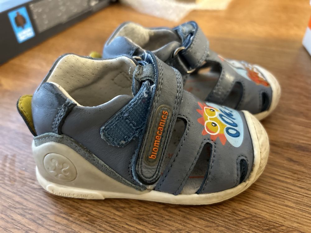 Pantofi adidasi sandale Biomecanis copii 19 ca noi Primigi 20