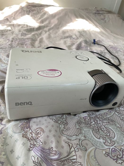 Срочна продается Проектор Bend