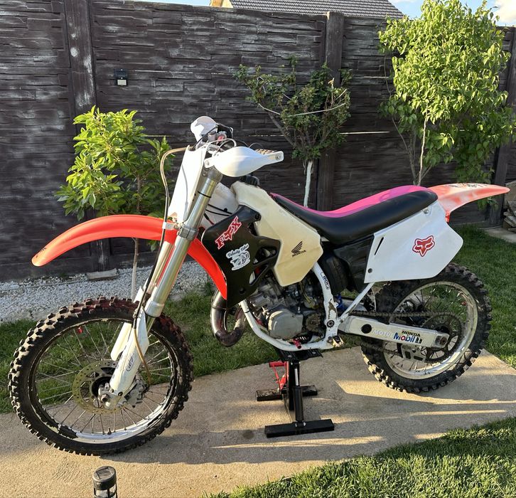 Cross Honda CR125R 2t