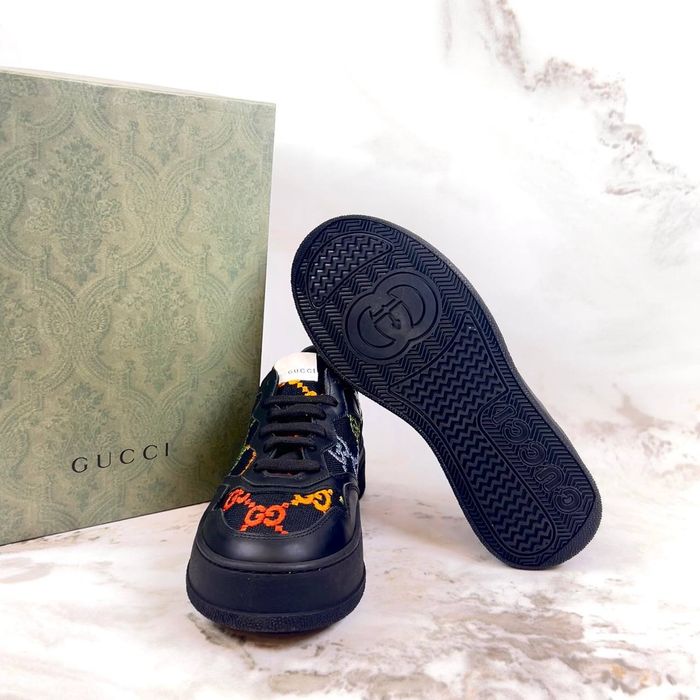 Adidași damă Gucci