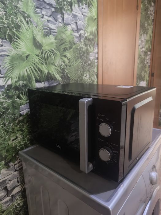 Продам микроволновую печь