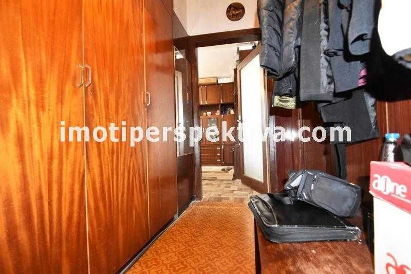 Продава се Тристаен апартамент в Пловдив, Кючук Париж - 100 кв.м за 1430 €/кв.м - Снимка #12