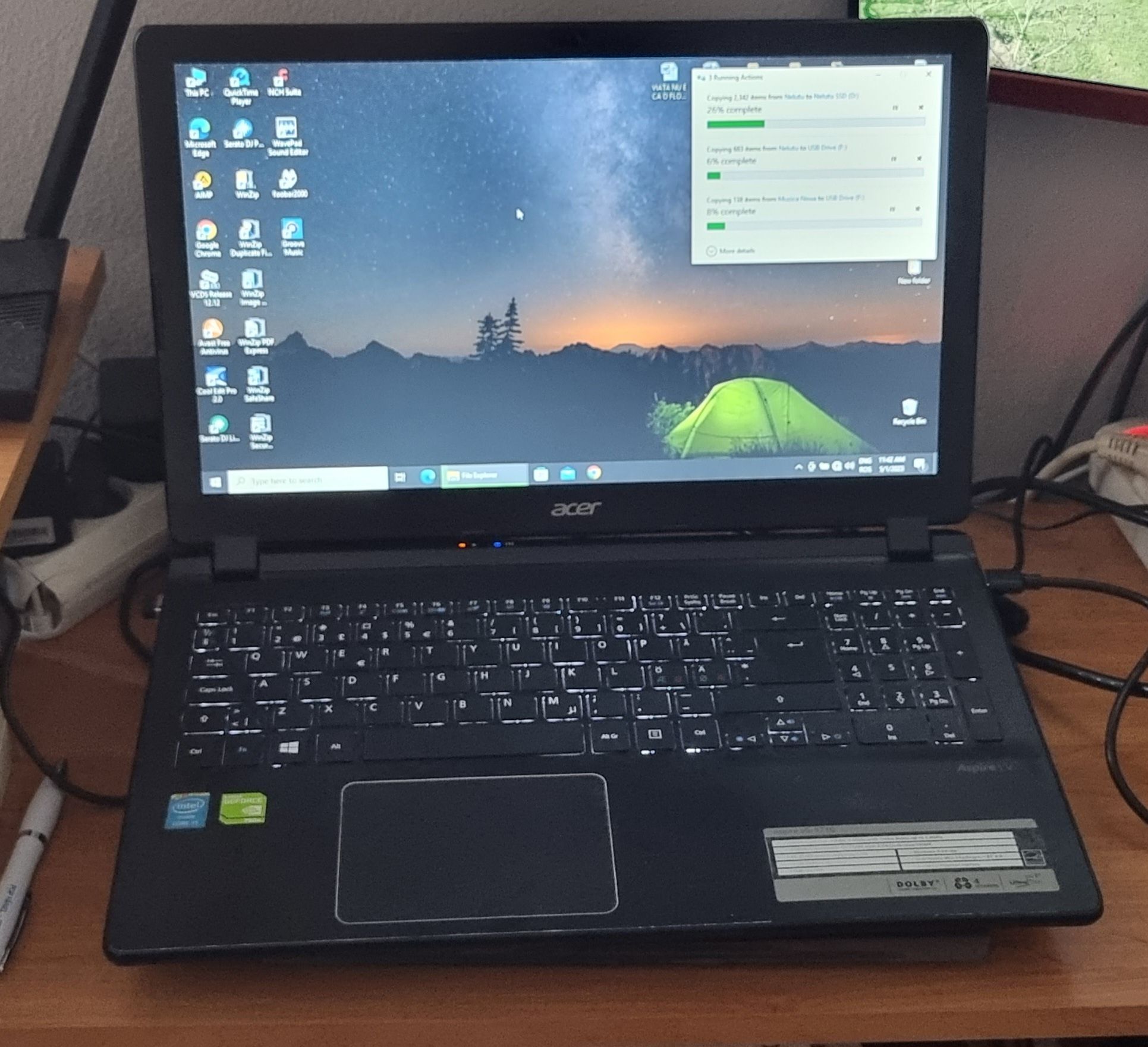 Laptop Acer V5 573G
