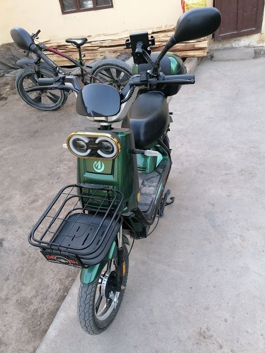 Скутер   DEMANSH