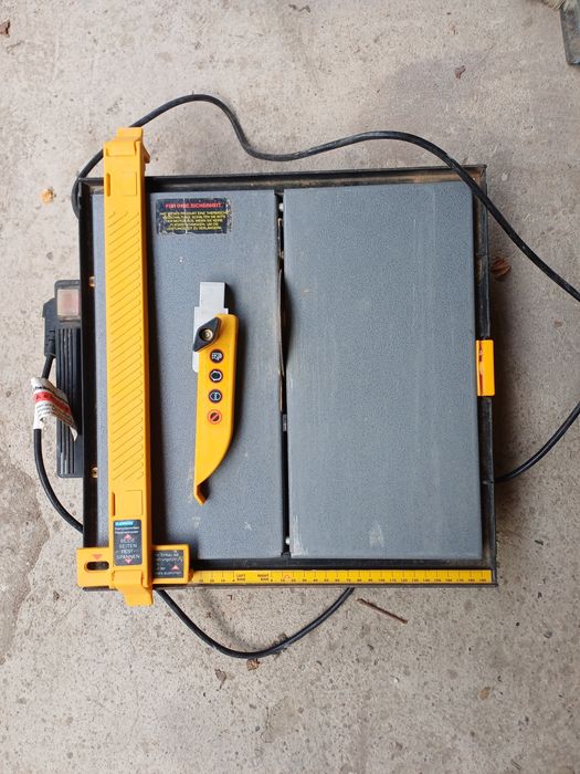 Настолен циркуляр