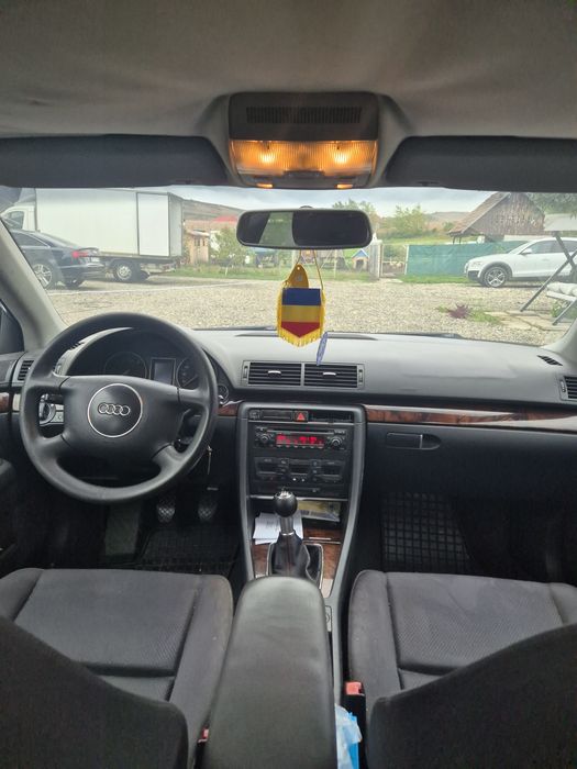 Vand audi a4 b6 2004