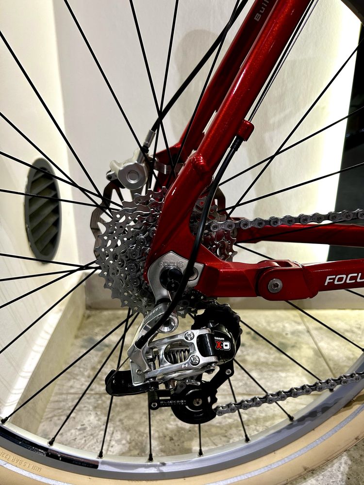 Bicicleta Focus full suspension