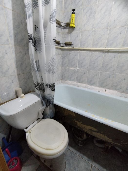 Продам благоустроенную комнату в Восходе,Центр