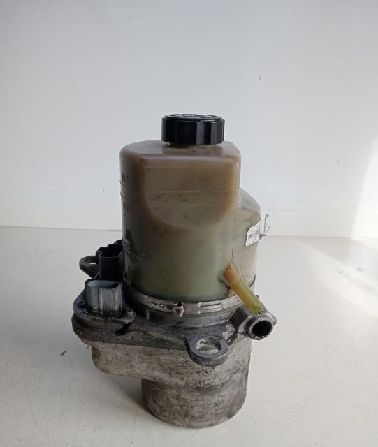 Pompa  servo directie electrica 3M513K514DG Ford Focus a 2-a generati