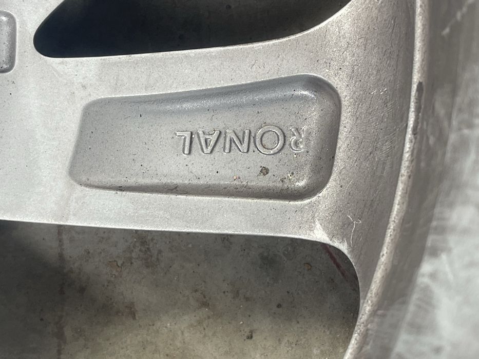 Лети джанти 17 цола Хюндай Туксон Санта Фе 5 броя