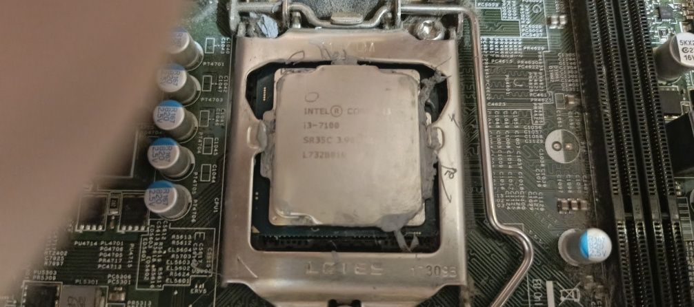 intel core i3-7100, материнка соккет LGA1151, кулер DeepCool
