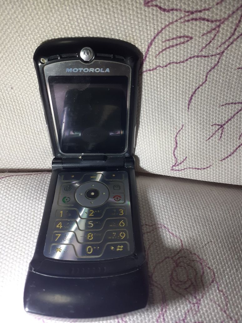 Продам телефон Motorola раритет